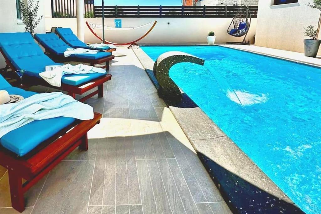 Holiday&Suite Klanac Vir Exteriör bild